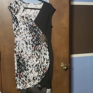 V-neck dress